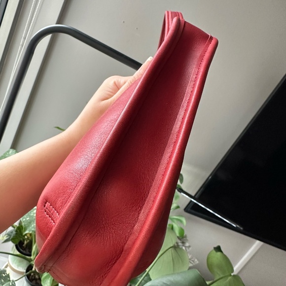 Vintage Coach Ergo Mini Zip 9020 Red - Picture 6 of 12